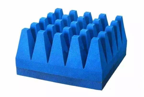 涂层吸波材料它是以树脂类,橡胶类等聚合物溶液或乳液为基材,按一定