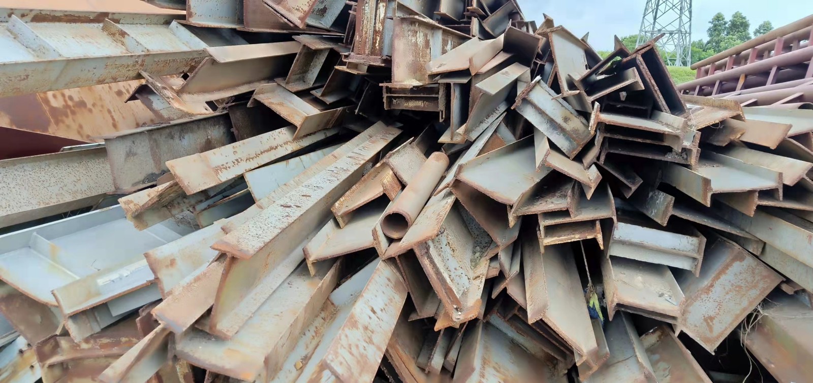 东莞石排废弃钢材 工字钢回收 收购废槽钢价格-东南商机网